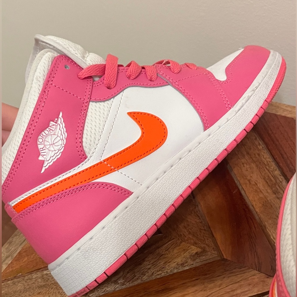 Nike mid air jordan pink white and orange